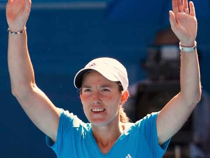 V�DEO: Justine Henin arrasa Zheng e pega Serena na final em Melbourne