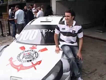 V�DEO: Novo corintiano, Zonta promete bom ano na Stock Car