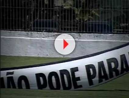 Torcida do Vasco comparece a treino em S�o Janu�rio; Maracan� estar� lotado
