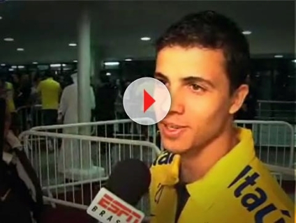 V�DEO: Nilmar exalta gol contra Inglaterra, mas cobra aperfei�oamento pessoal