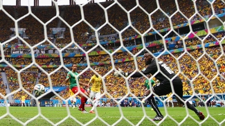 Brasileiro abriu o placar na Arena Nacional nesta segunda Brasileiro abriu o placar na Arena Nacional nesta segunda
