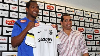 Em comunicado aos sócios, Fla informa que acionou Justiça para ter indenização de Renato Abreu