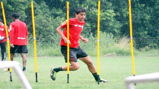 Dorival Júnior aconselha Mattheus a permanecer no clube