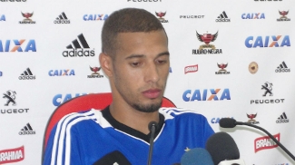 Após descanso, Paulinho garante: Estou pronto para me esgotar de novo