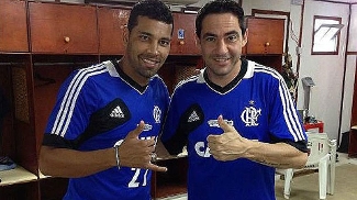 Fla embarca para Pernambuco em silêncio; André Santos e Chicão estão de volta