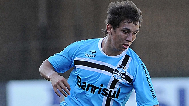 Novo Falcão, ex-promessa do Grêmio volta ao futsal para curar infelicidade dos gramados