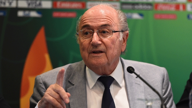 Saem os fundos, entram os clubes de aluguel: brasileiros não temem Fifa