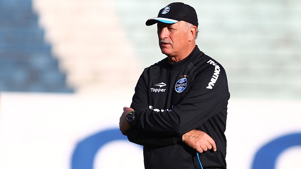 Grêmio estreia Felipão na Arena precisando vencer o Criciúma