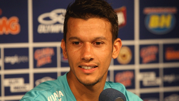 Com Ricardo Goulart poupado, Cruzeiro treina para enfrentar o Santos