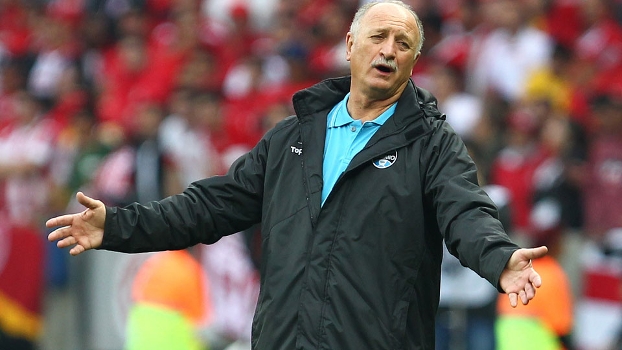 Diretoria queria reestreia de Felipão após Gre-Nal, mas técnico se bancou: Terrível ter medo