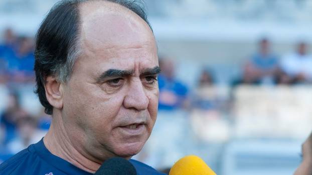 Marcelo Oliveira diz que Fábio vai a Bolivia na estreia pela Libertadores; Mayke é desfalque