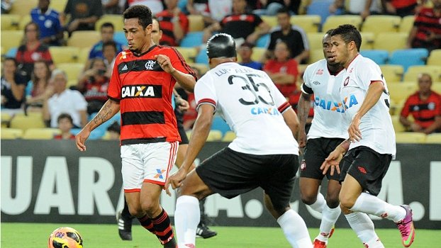 Dois meses depois, Fla reencontrará Atlético-PR, algoz de Mano e do Maracanã