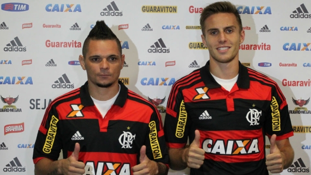 Pará e Bressan, enfim, são apresentados pelo Flamengo