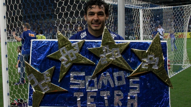 Goulart provoca antes da final: Só o Cruzeiro e o Bayern têm a Tríplice Coroa
