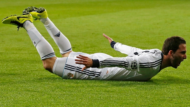 Higuain próximo do Arsenal Higuain próximo do Arsenal