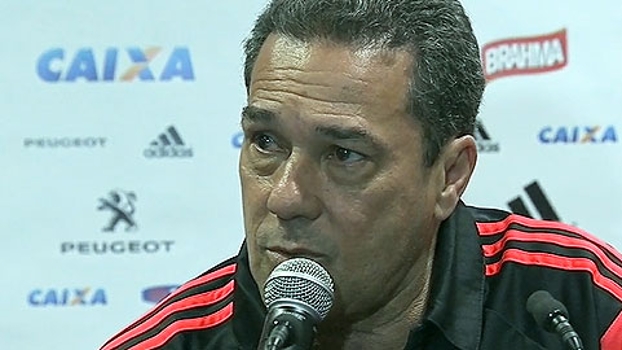 Luxemburgo vê justiça em derrota do Flamengo na Arena Fonte Nova